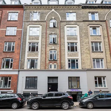Lovely Flats In Vibrant Area Of Apartment *