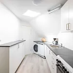 Appartement Lovely In Vibrant Area Of *