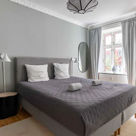 Apartamento Lovely Flats In Vibrant Area Of *