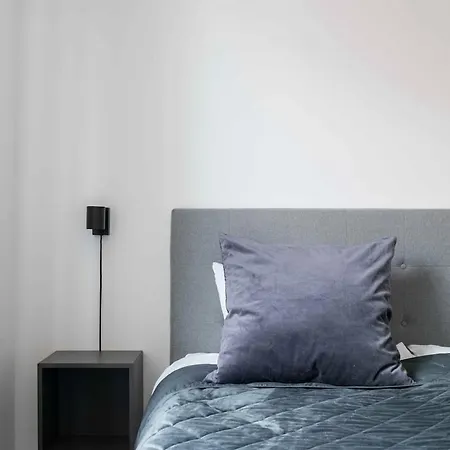 Apartamento Lovely Flats In Vibrant Area Of *