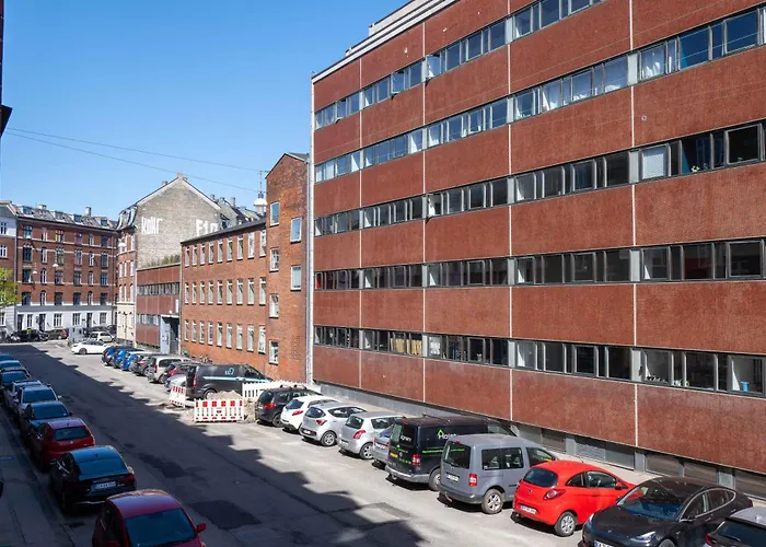 Lovely In Vibrant Area Of Lägenhet