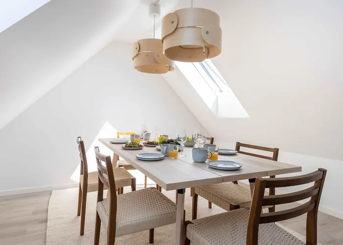 Lovely In Vibrant Area Of Lägenhet *