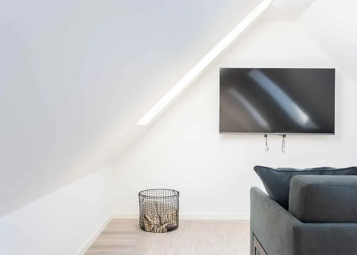 Lovely In Vibrant Area Of Lägenhet