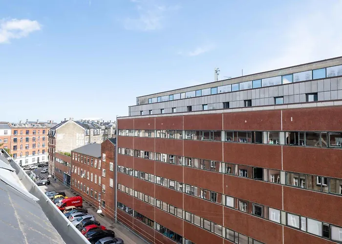 Lovely In Vibrant Area Of Lägenhet *