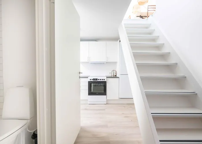 Lovely In Vibrant Area Of Köpenhamn