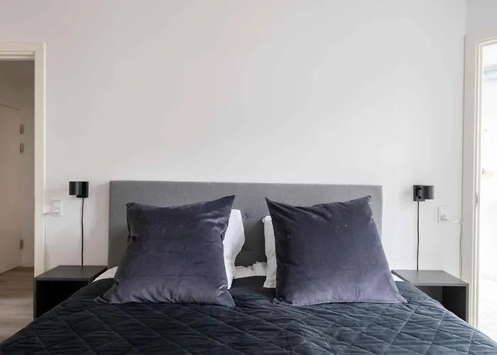 Lovely In Vibrant Area Of Lägenhet *