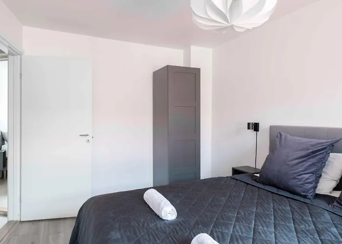 Lägenhet Lovely In Vibrant Area Of Köpenhamn