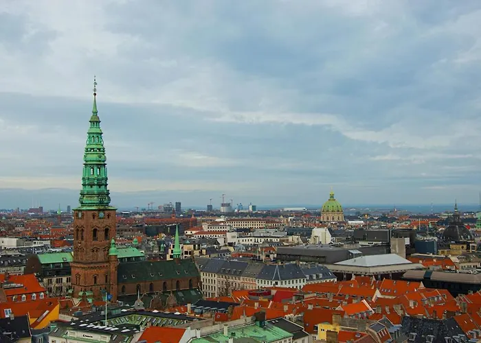 Lovely In Vibrant Area Of *